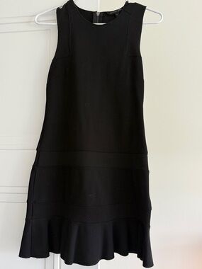 Felicity & Coco Black Sleeveless Knit Shift Dress